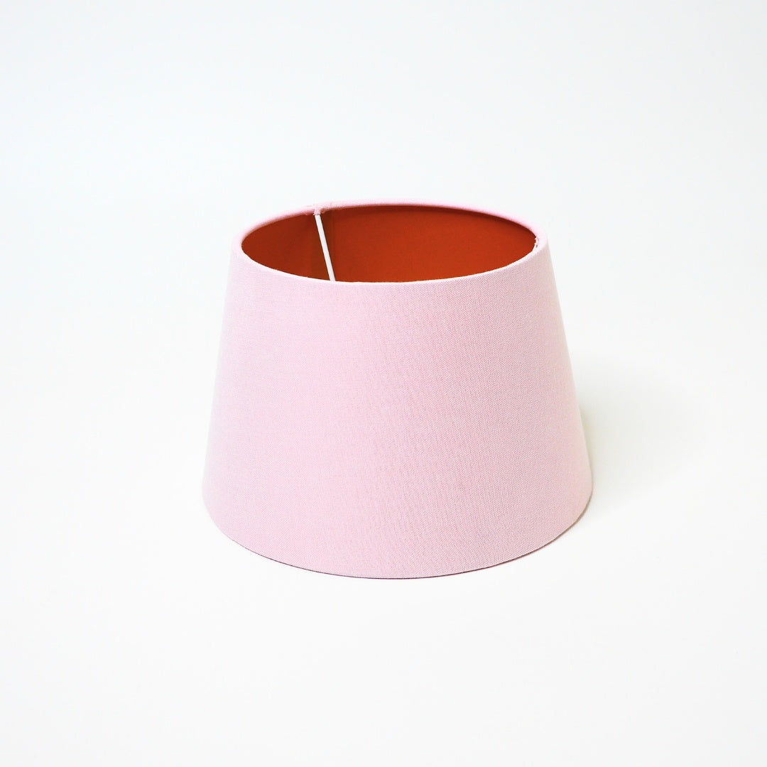 abat-jour conique rose pâle