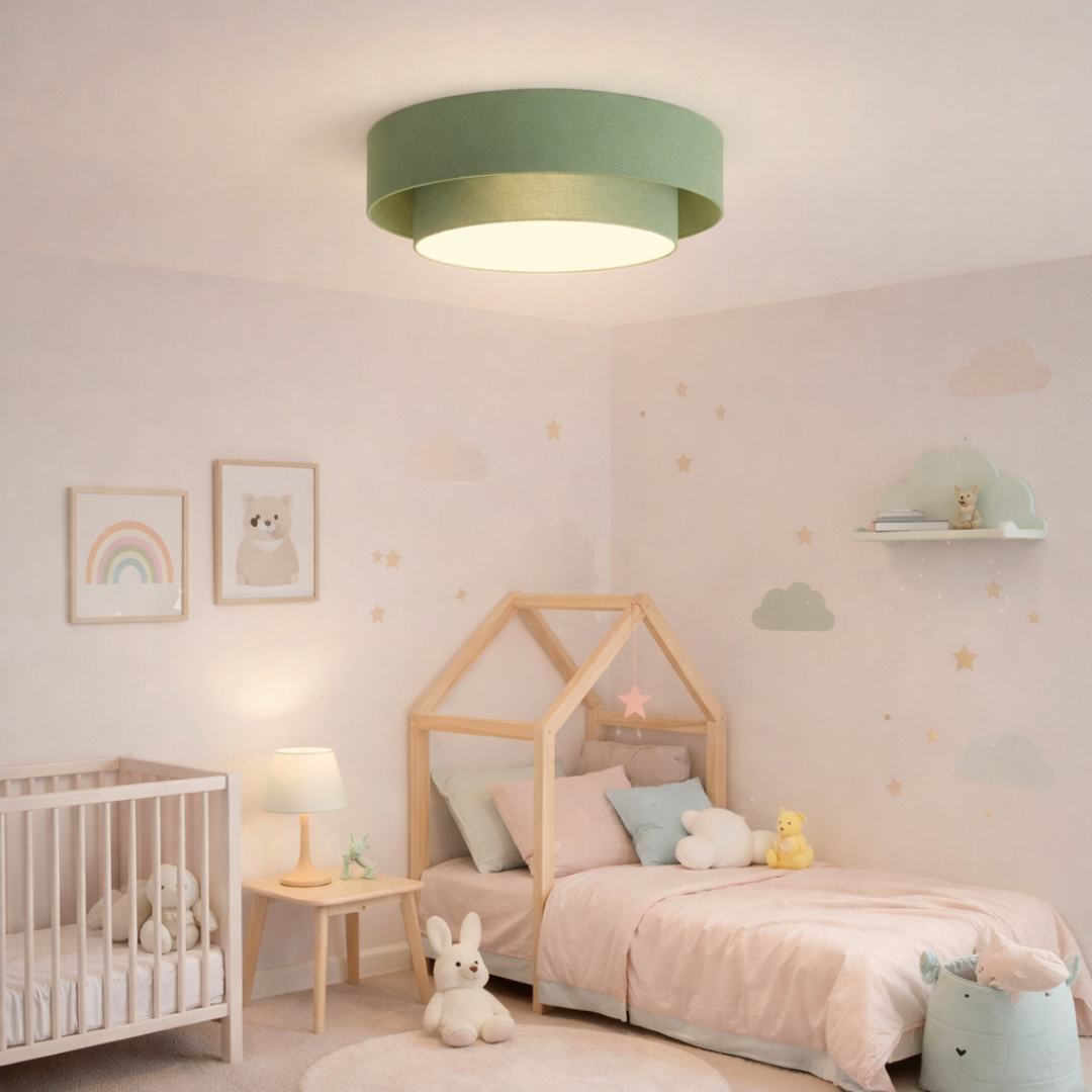 Plafonnier 60cm vert sauge dans une chambre d'enfant