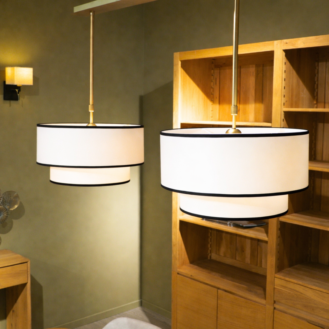 Suspension double laiton doré et abat-jour blanc avec bord noir